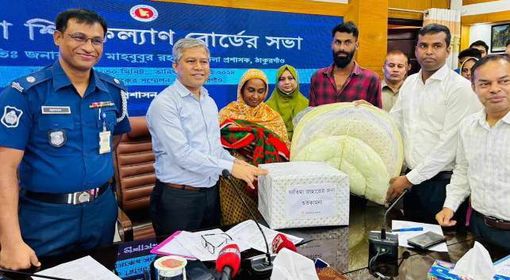 ঠাকুরগাঁওয়ের সেই নবজাতক শিশুটির ঠাঁই হলো এক নিঃসন্তান দম্পতির ঘরে