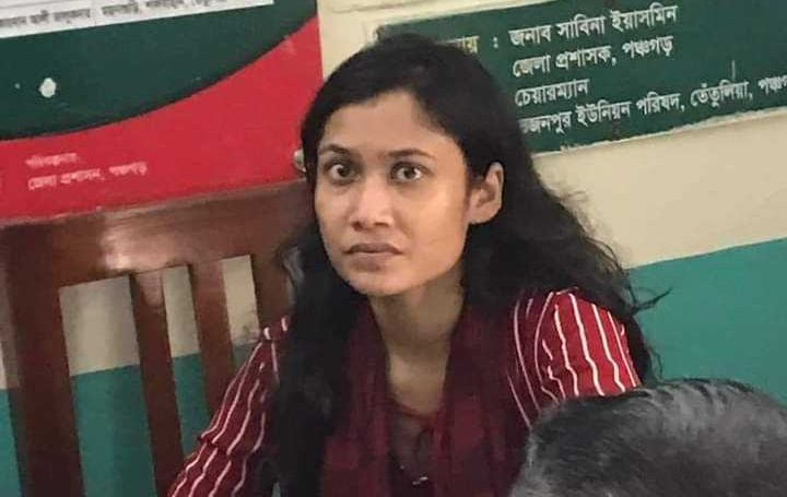 ভারতের মুম্বাই থেকে আসা তরুণী নিজেই জানেনা সে বাংলাদেশে