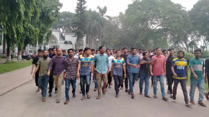 শিক্ষার্থীদের ক্লাস-পরীক্ষায় ফিরিয়ে নিতে চান ইবি শাখা ছাত্রলীগ