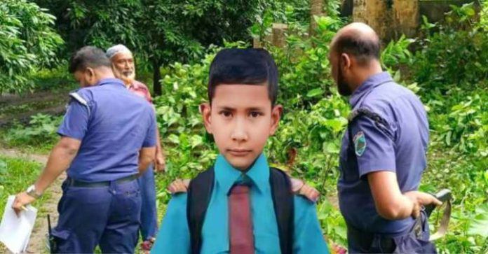ঈশ্বরদীতে নিখোঁজের ১ দিন পর শিশুর বিবস্ত্র ম'র'দে'হ উদ্ধার