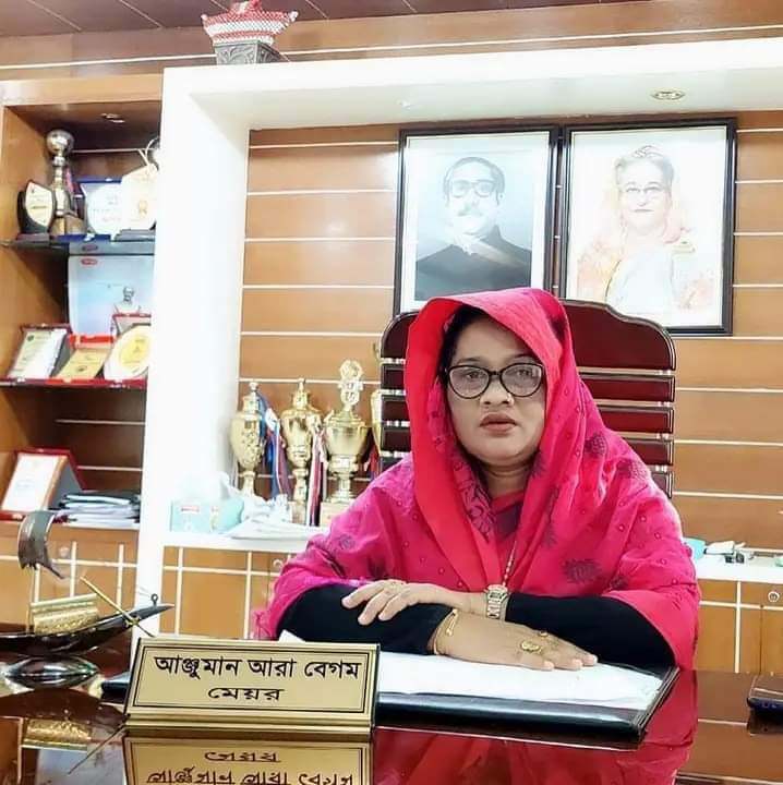 ঠাকুরগাঁও পৌরসভার সাবেক মেয়রকে জেল হাজতে প্রেরণ