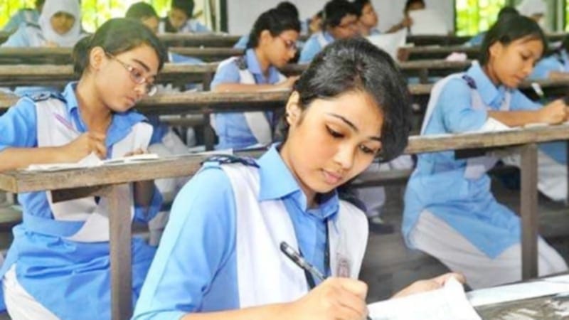 আবারও স্থগিত হলো এইচএসসি পরীক্ষা, পরবর্তী পরীক্ষা ১১ আগস্ট