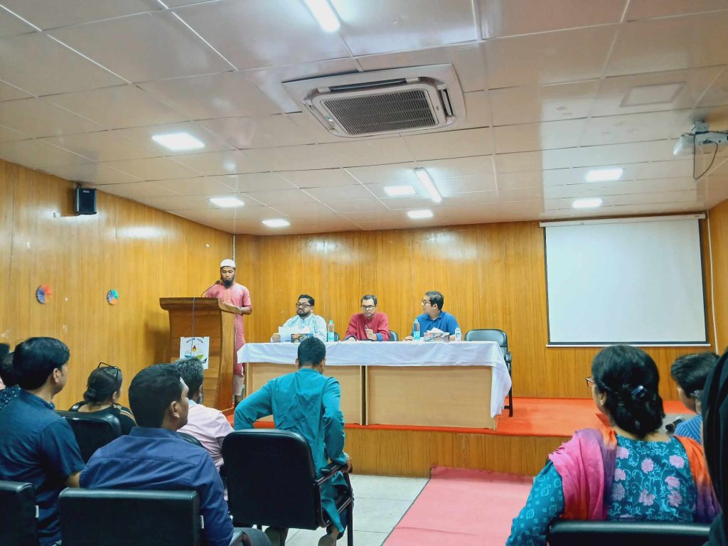 শিক্ষার্থীদের কাছে ক্ষমা চেয়ে শর্তসাপেক্ষে স্বপদে বহাল থাকছেন ববি উপাচার্য ও প্রক্টর
