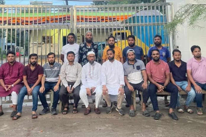 মন্দির ও ধর্মীয় উপাসনালয় পাহারায় জামায়াত-শিবির