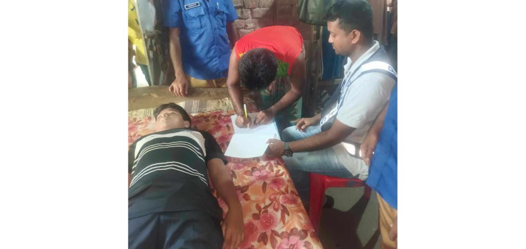 বাগেরহাটে ৭ম শ্রেণীর স্কুল ছাত্রের গলাই ফাঁ'স