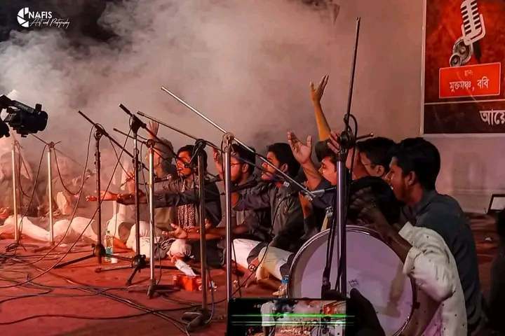 "দ্রোহের গান ও কাওয়ালী সন্ধ্যা" অনুষ্ঠানে মুখরিত ববি ক্যাম্পাস