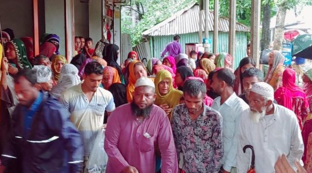পাবনায় বাস-অটোরিকশার মুখোমুখি সংঘর্ষে নি'হ'ত ২, আহত ৭