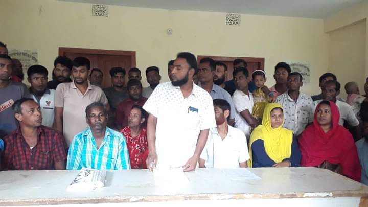 মান্দায় ইউপি চেয়ারম্যানের বিরুদ্ধে অনিয়ম-দুর্নীতির অভিযোগে সংবাদ সম্মেলন