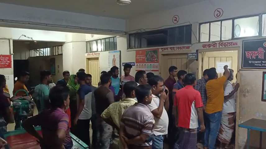 চাঁপাইনবাবগঞ্জে স্বেচ্ছাসেবকদলের ২ নেতাকে কুপিয়েছে দূর্বৃত্তরা