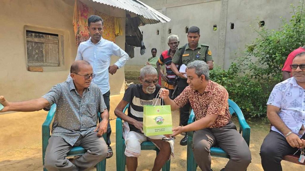 বিশ্ব প্রবীণ দিবসে বিশ্বের বয়স্ক মানুষ শ্রীমঙ্গলে