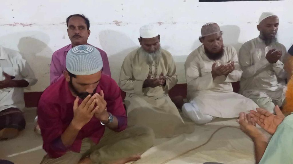 রুহিয়ায় ২৮ অক্টোবরের শহীদদের স্মরণে আলোচনা সভা ও দোয়া মাহফিল