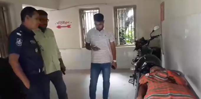 মান্দায় ট্রাকের চাপায় নিহত ১, আহত ২