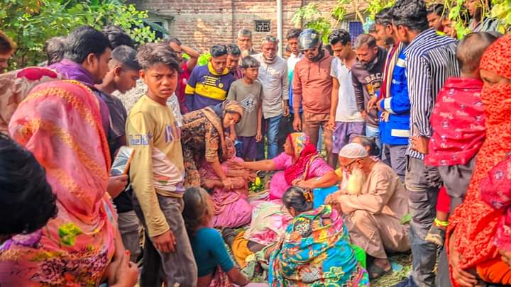 ঈশ্বরদীতে যুবলীগ কর্মীকে গুলি ও কুপিয়ে হ'ত‍্যা