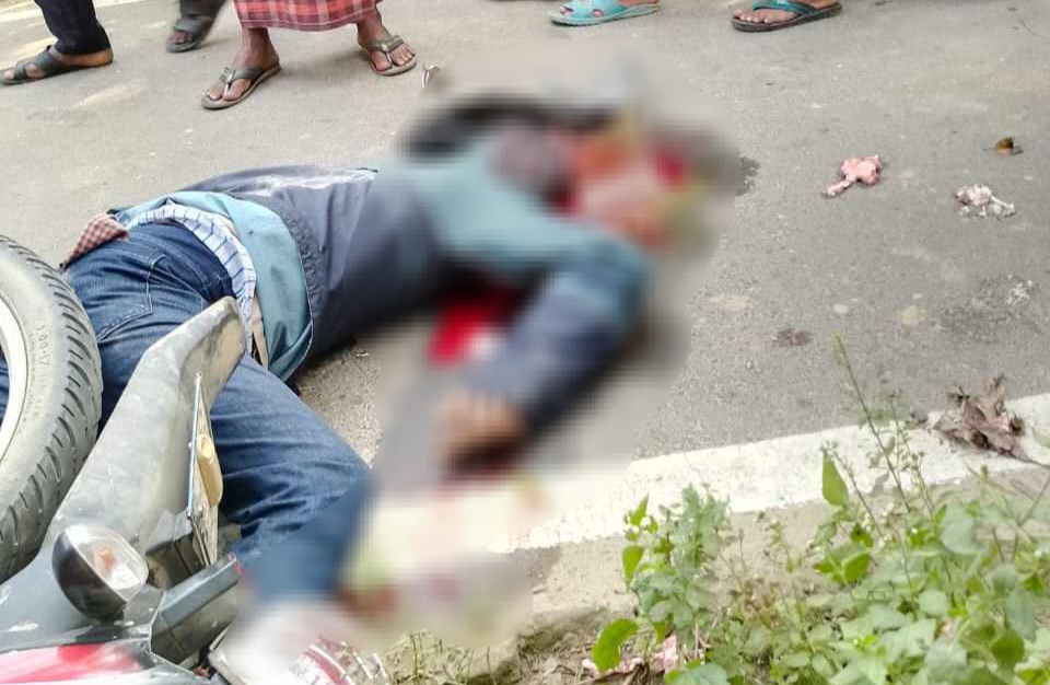 ধামইরহাটে মেসিট্রাক্টর-মোটরসাইকেলের মুখোমুখি সংঘর্ষে প্রাণ গেল পল্লী বিদ্যুৎকর্মীর