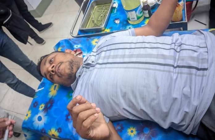 চাঁদপুরে বৈষম্যবিরোধী ছাত্রদের উপর যুবদল-ছাত্রদলের হামলা, আহত ১০