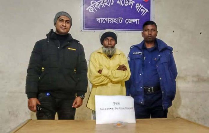 বাগেরহাটে ইয়াবাসহ মাদক কারবারি আটক