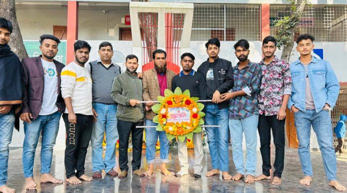 বিজয় দিবসে নিউ লাইফ ব্লাড ব্যাংক এর পক্ষে শহীদের প্রতি পুস্পস্তবক অর্পণ