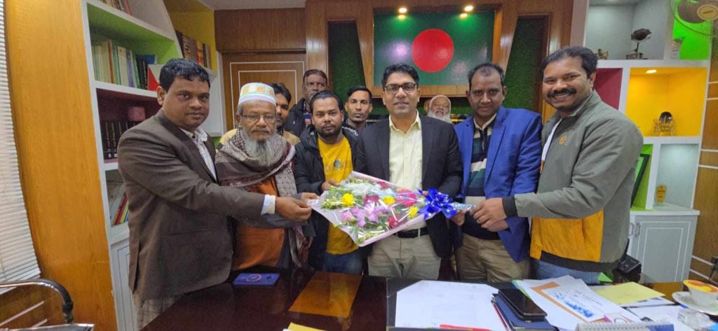 রুহিয়া থানা প্রেসক্লাবের সাথে ইউএনও'র সৌজন্য সাক্ষাৎ