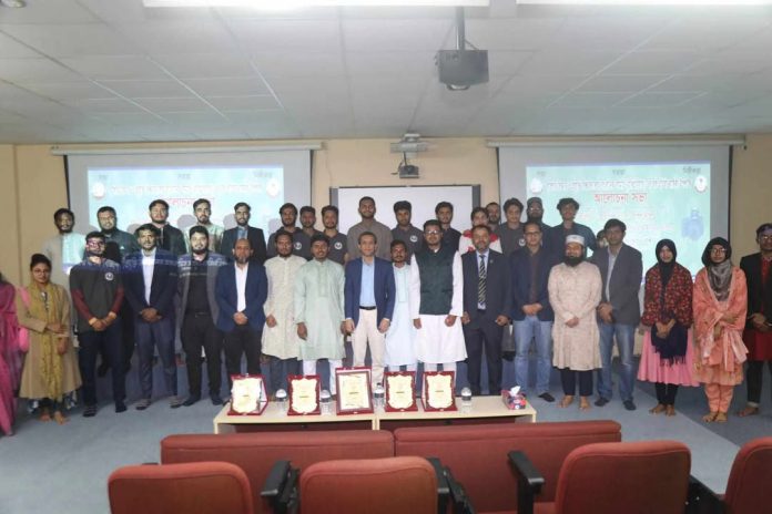 যবিপ্রবি সাংবাদিক সমিতির ষষ্ঠ প্রতিষ্ঠাবার্ষিকী উদযাপন ও দায়িত্ব হস্তান্তর অনুষ্ঠিত