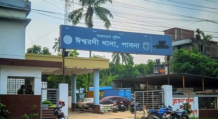 ঈশ্বরদীতে যৌতুকের ফাঁদে প্রাণ গেল গৃহবধূর