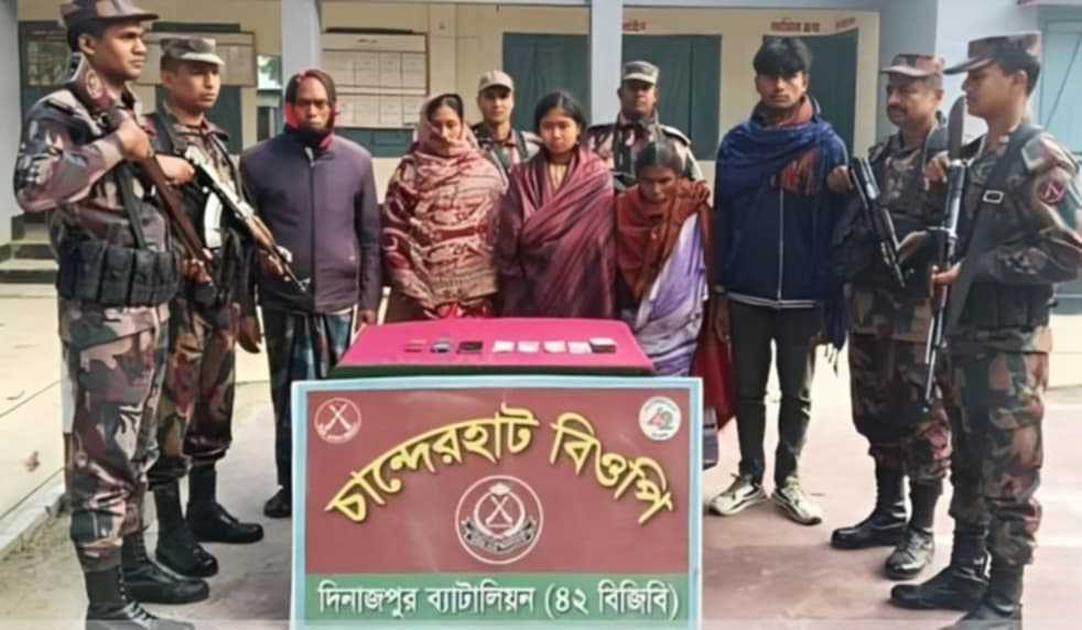 ঠাকুরগাঁও সিমান্ত দিয়ে ভারতে অবৈধ অনুপ্রবেশে ৫ বাংলাদেশী আটক