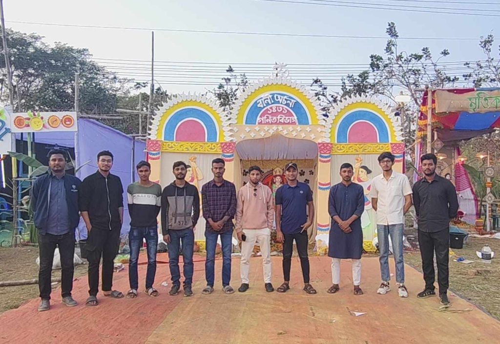 পূজা মন্ডপ নিরাপত্তা দিচ্ছে বরিশাল বিশ্ববিদ্যালয় ছাত্রদল