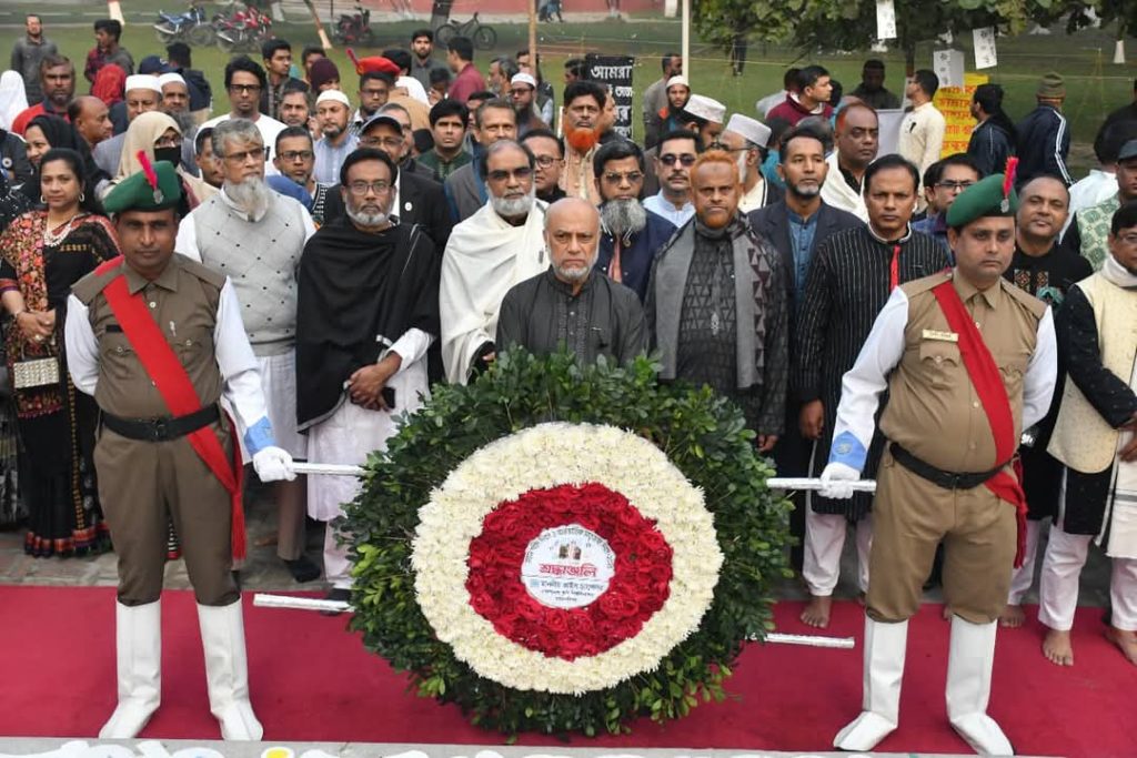 "স্বৈরাচারী সরকার সুপরিকল্পিতভাবে রাষ্ট্রযন্ত্রকে ধ্বংস করেছে" বাকৃবি উপাচার্য