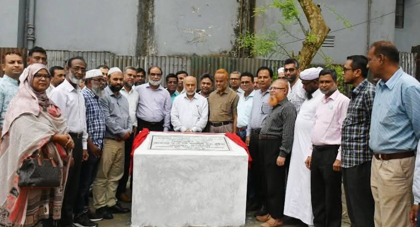 কৃষিকন্যা হলের সম্প্রসারণ প্রকল্পের ভিত্তিপ্রস্তর স্থাপন করলেন বাকৃবি উপাচার্য