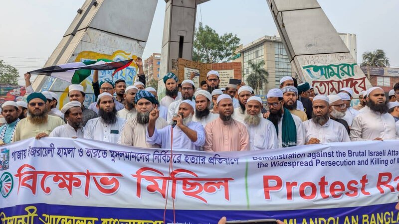 গণহত্যা দেখেও যারা চুপ, তারা হত্যার অংশীদার