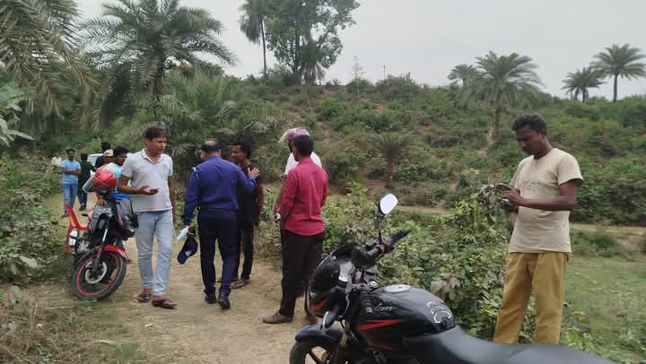 রূপপুর প্রকল্প এলাকায় অজ্ঞাত নারীর অর্ধগলিত মরদেহ উদ্ধার