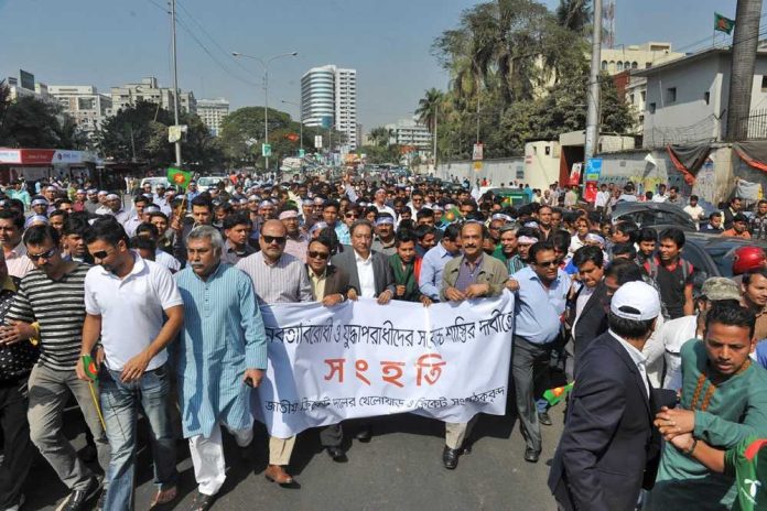 সাইদীর ফাঁসির দাবিতে শাহবাগ এসেছিলেন জাতীয় দলের ক্রিকেটাররা