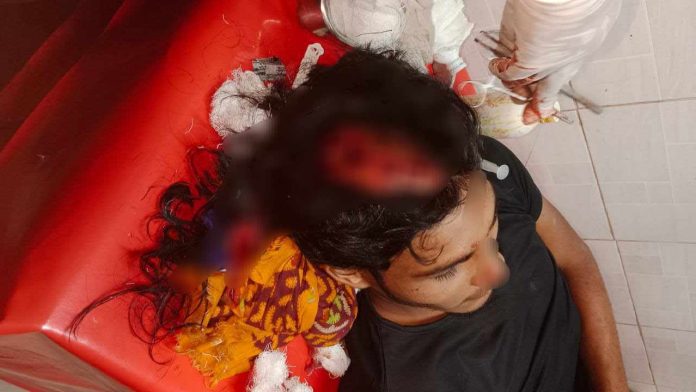 চাঁপাইনবাবগঞ্জে যুবককে কুপিয়ে হত্যাচেষ্টা, কিশোর গ্যাংয়ের ভয়ে আতঙ্কিত এলাকাবাসী