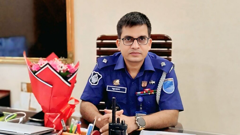 ঢাকা জেলার শ্রেষ্ঠ ওসির পুরস্কার পেলেন সাভার থানার জুয়েল মিয়া