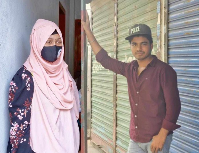 চাঁপাইনবাবগঞ্জে বিয়ের দাবিতে যুবকের বাড়িতে অনশনে এক সন্তানের জননী