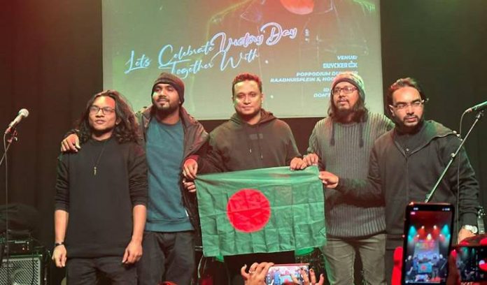 নববর্ষে জবিতে আসছে জনপ্রিয় ব্যান্ড মিউজিক গোষ্ঠী অ্যাশেজ