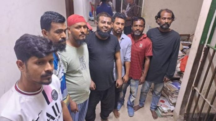 নারায়ণগঞ্জে সরকার বিরোধী বিক্ষোভ মিছিল প্রস্তুতিকালে যুবলীগের ৭ কর্মী আটক