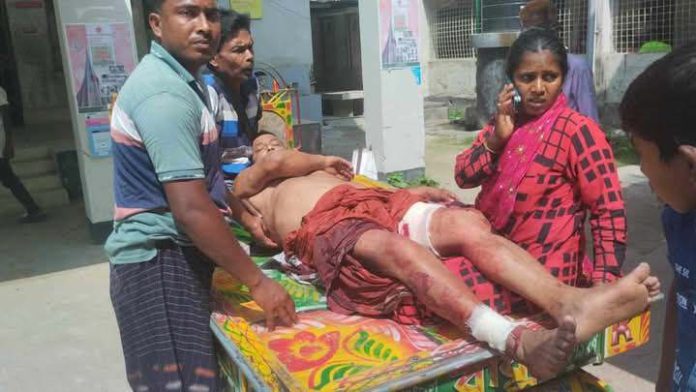 মান্দায় এক ব্যক্তিকে চাপাতি দিয়ে কুপিয়ে যখম