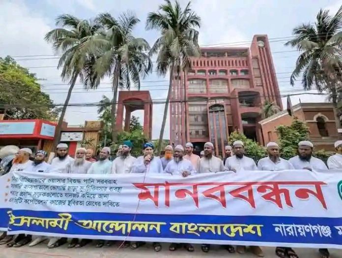 সিটি করপোরেশনের কাজের স্থবিরতা জনজীবনে চরমদুর্ভোগ সৃষ্টি করছে -মুফতি মাসুম বিল্লাহ