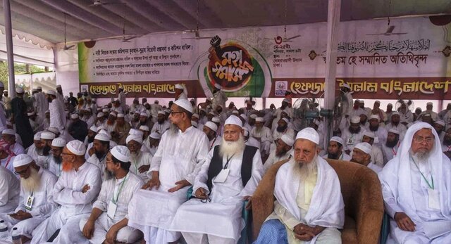 হেফাজতে ইসলামের ১২ দফা দাবি, সমাবেশ থেকে কঠোর বার্তা