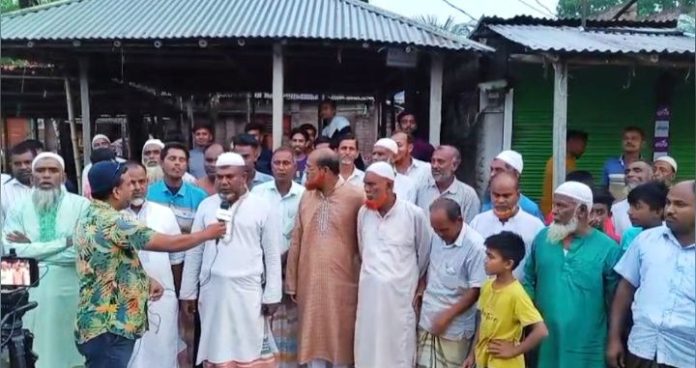 ঈশ্বরদীতে পাওনা টাকা চাইতে গিয়ে ‘ভাটা দখলের’ অপবাদ